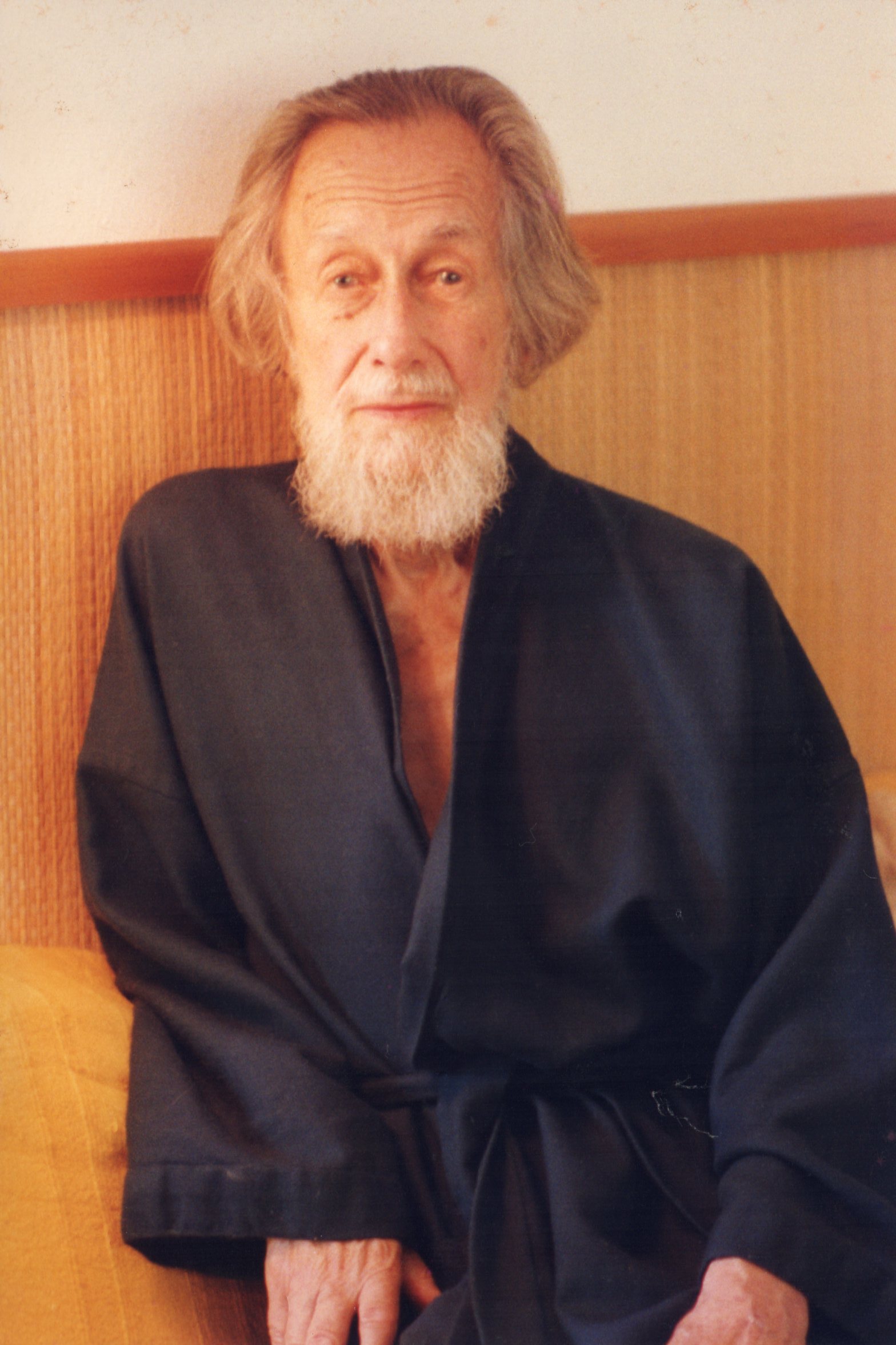 Martin Lings  W