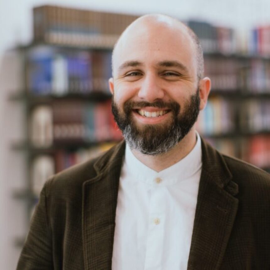 Munjed Murad 2024 Sqaure Headshot 23 540X540